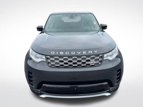 Used 2024 Land Rover Discovery Metropolitan Edition AWD/4WD image 8