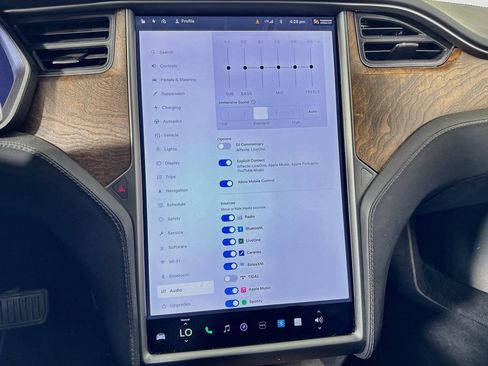 Used 2021 Tesla Model S Long Range AWD/4WD image 32
