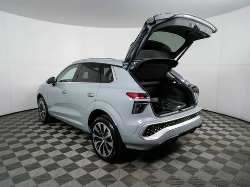New 2026 Audi Q3 quattro 2.0T image 33