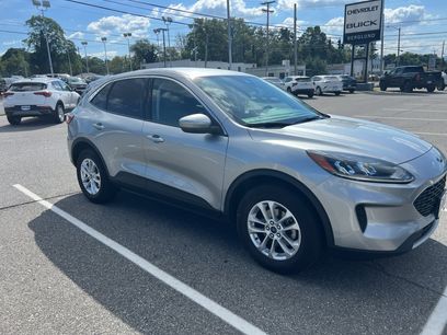 Used 2021 Ford Escape SE w/ Convenience Package