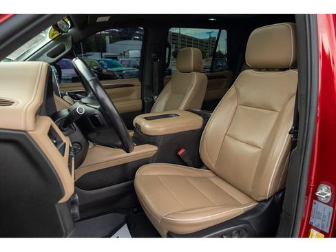 Used 2021 Chevrolet Tahoe Premier w/ Premium Package RWD image 12
