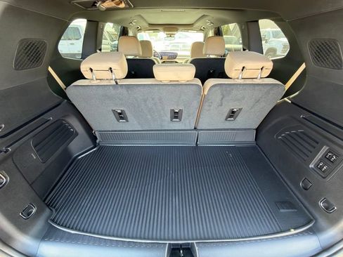 Used 2026 Buick Enclave Preferred w/ Power Package AWD/4WD image 20