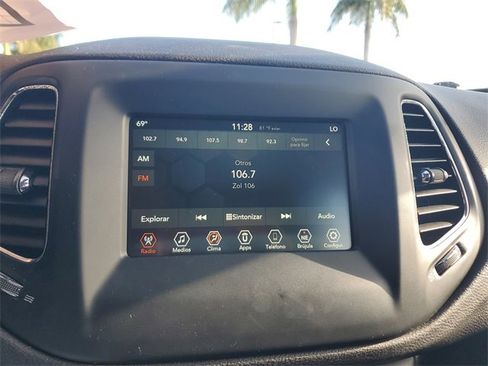 Used 2021 Jeep Compass Sport image 21