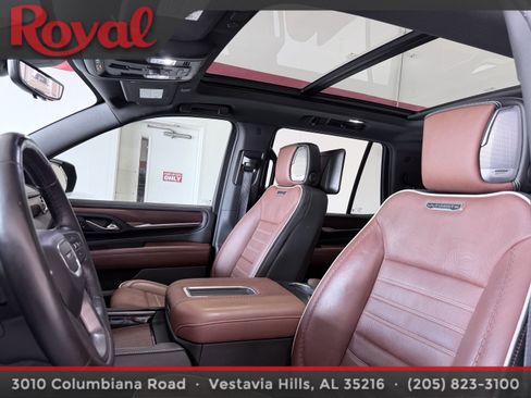 Used 2023 GMC Yukon Denali Ultimate AWD/4WD image 21