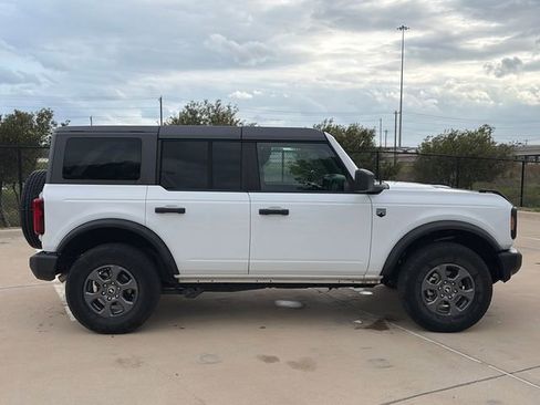 Used 2025 Ford Bronco Big Bend image 10