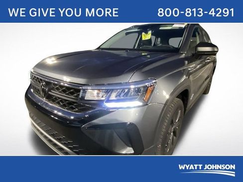 Used 2024 Volkswagen Taos S image 1