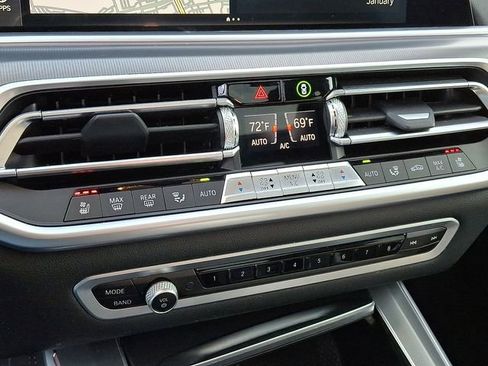 Used 2023 BMW X5 M50i w/ Executive Package image 18