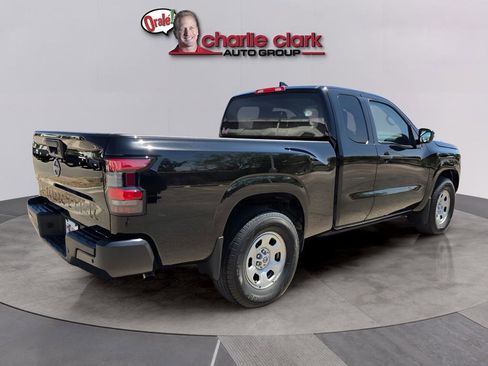 Used 2023 Nissan Frontier S w/ Technology Package RWD image 7