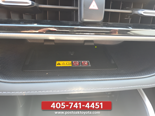Used 2026 Toyota Highlander XLE AWD/4WD image 19
