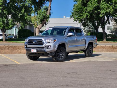 Certified 2021 Toyota Tacoma SR5 w/ Technology Package AWD/4WD image 2