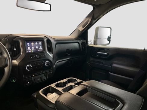 Used 2024 Chevrolet Silverado 2500 Custom w/ Custom Convenience Package AWD/4WD image 21