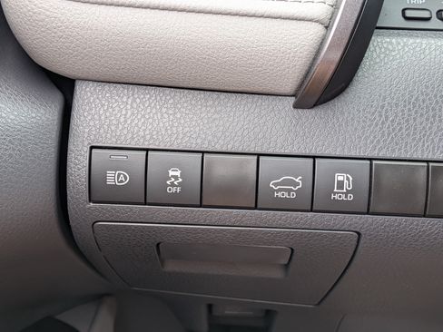 Used 2024 Toyota Camry LE FWD image 21