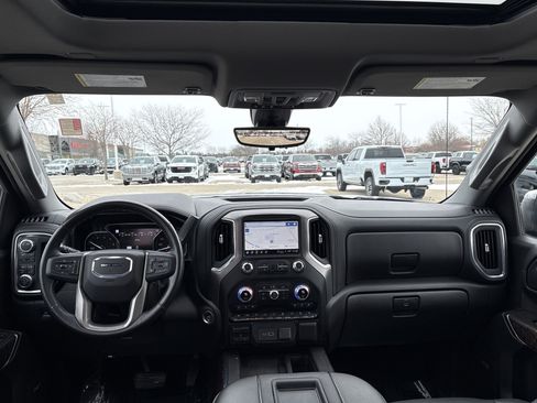 Used 2021 GMC Sierra 1500 Denali w/ Denali Ultimate Package image 18