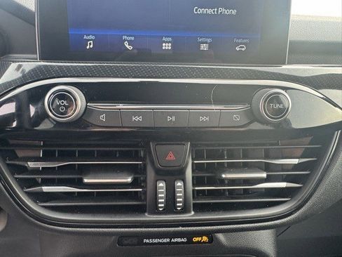 Used 2024 Ford Escape ST-Line image 18