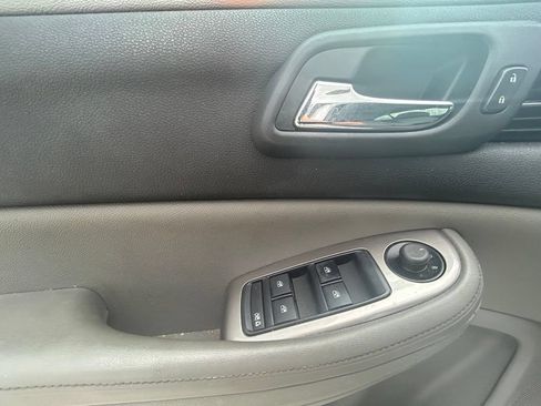 Used 2014 Chevrolet Malibu LS FWD image 11