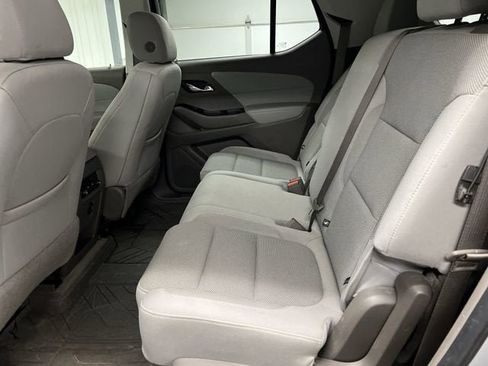 Certified 2020 Chevrolet Traverse LT FWD image 24