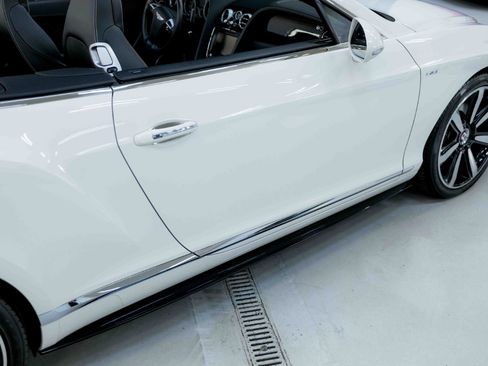 Used 2014 Bentley Continental GT V8 S image 36