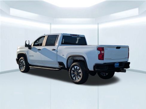 New 2025 Chevrolet Silverado 2500 Custom w/ Custom Value Package AWD/4WD image 5
