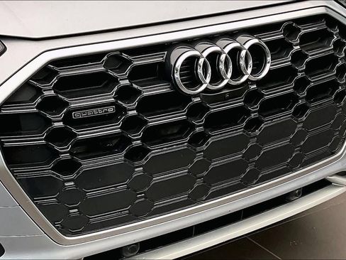 Certified 2025 Audi Q5 2.0T Premium Plus w/ Premium Plus Package image 31