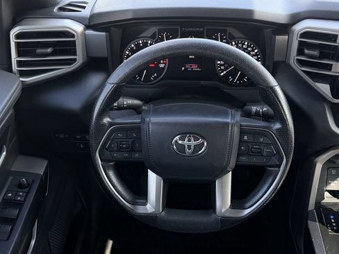 Used 2025 Toyota Tundra SR5 AWD/4WD image 14