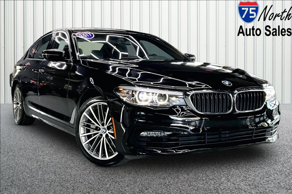 Used 2017 BMW 530i xDrive AWD/4WD image 1