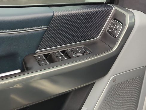 Used 2022 Ford F150 Limited image 18