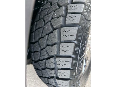 Used 2021 Ford F150 Lariat w/ Equipment Group 502A High AWD/4WD image 11