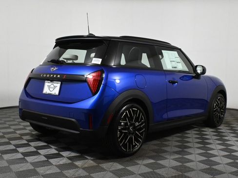Used 2025 MINI Cooper S image 7