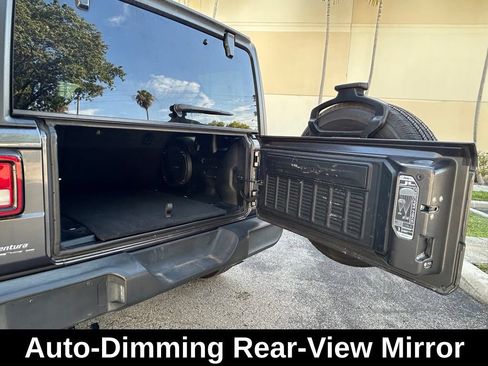 Used 2021 Jeep Wrangler Unlimited Sport AWD/4WD image 34