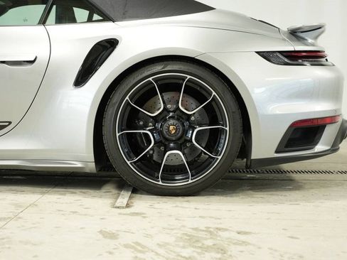 Used 2021 Porsche 911 Turbo S image 41