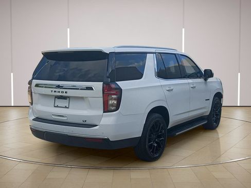 Used 2022 Chevrolet Tahoe LT w/ Luxury Package AWD/4WD image 4