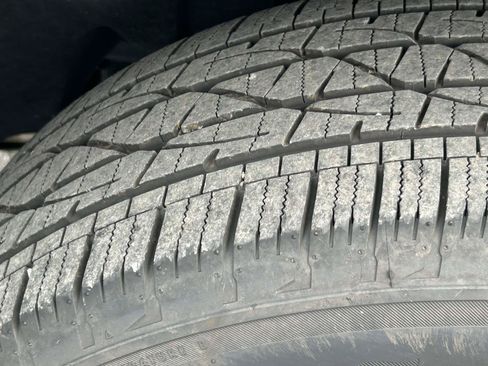 Used 2026 Chevrolet Equinox LT FWD image 10