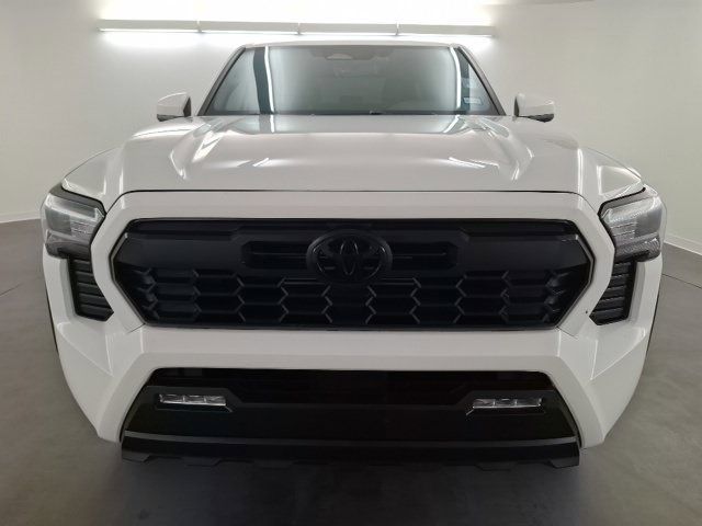 Used 2024 Toyota Tacoma TRD Off-Road AWD/4WD image 14