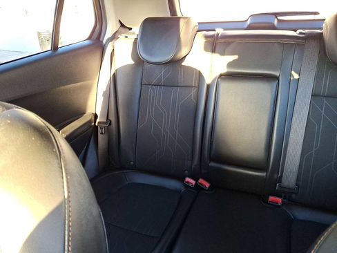 Certified 2019 Chevrolet Trax LT w/ LT Convenience Package image 13