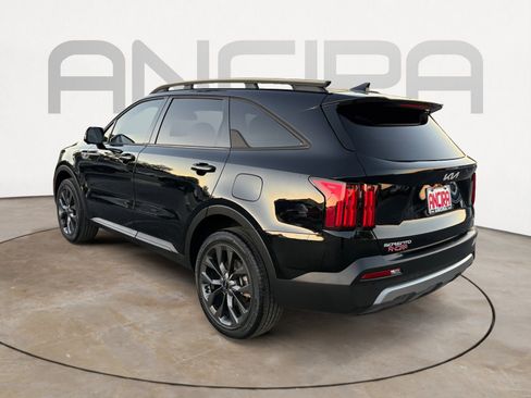 Used 2023 Kia Sorento SX Prestige image 9