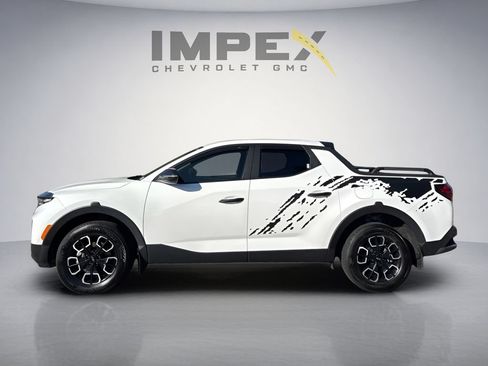 Used 2024 Hyundai Santa Cruz SEL FWD image 2