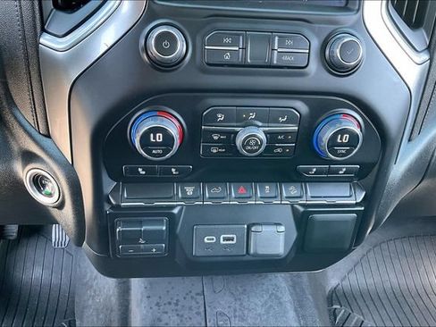 Used 2023 Chevrolet Silverado 2500 LT w/ Convenience Package AWD/4WD image 17