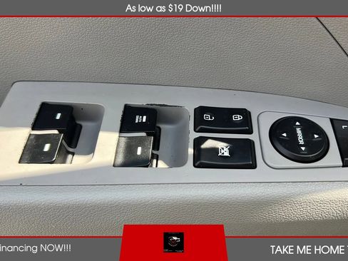 Used 2018 Hyundai Elantra SE FWD image 17