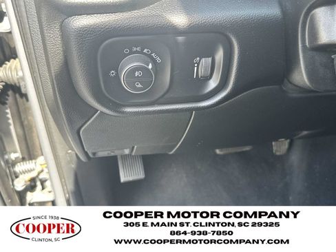 Used 2024 RAM 2500 Big Horn AWD/4WD image 27