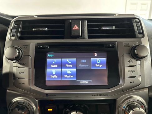 Used 2016 Toyota 4Runner SR5 AWD/4WD image 13