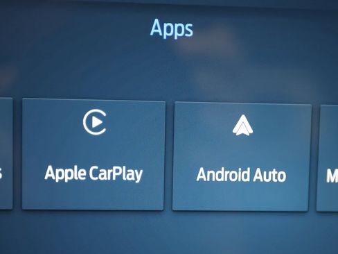 Used 2026 Ford F250 Lariat w/ Tremor Off-Road Package image 31