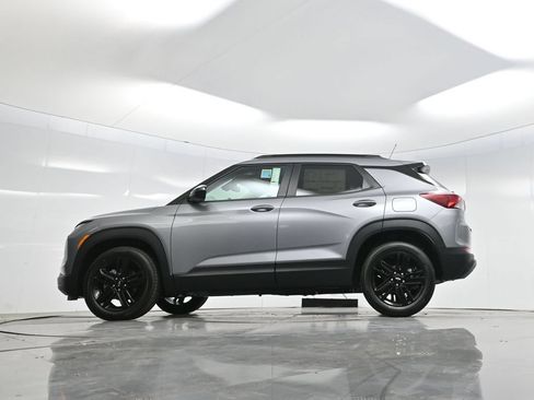 New 2026 Chevrolet TrailBlazer LT w/ Midnight Edition FWD image 71
