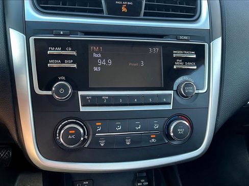 Used 2018 Nissan Altima 2.5 S w/ S Convenience Package FWD image 24