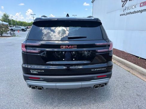 Used 2026 GMC Acadia Elevation w/ Elevation Premium Package FWD image 4