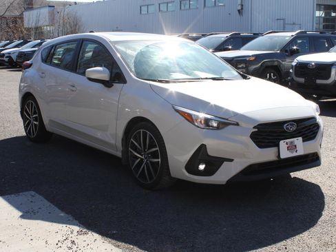 Certified 2024 Subaru Impreza 2.0i Sport AWD/4WD image 3