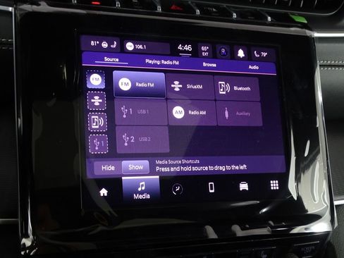 New 2025 Jeep Grand Cherokee L Laredo image 35