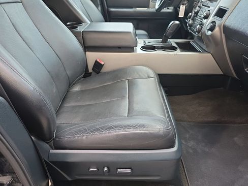 Used 2015 Ford Expedition EL XLT w/ Equipment Group 202A AWD/4WD image 23