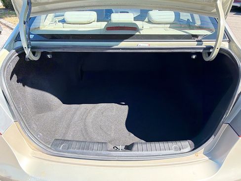 Used 2009 Hyundai Elantra GLS image 12