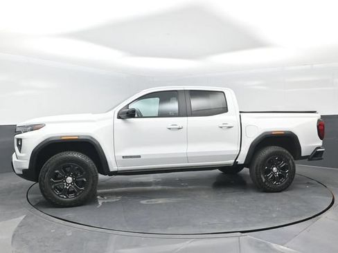 Used 2024 GMC Canyon Elevation w/ Convenience Package RWD image 4
