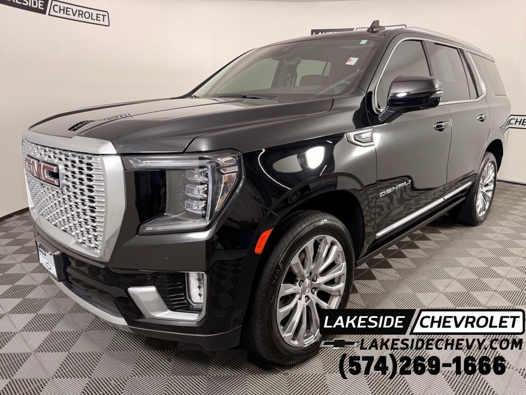 Used 2024 GMC Yukon Denali w/ Denali Reserve Package AWD/4WD image 1